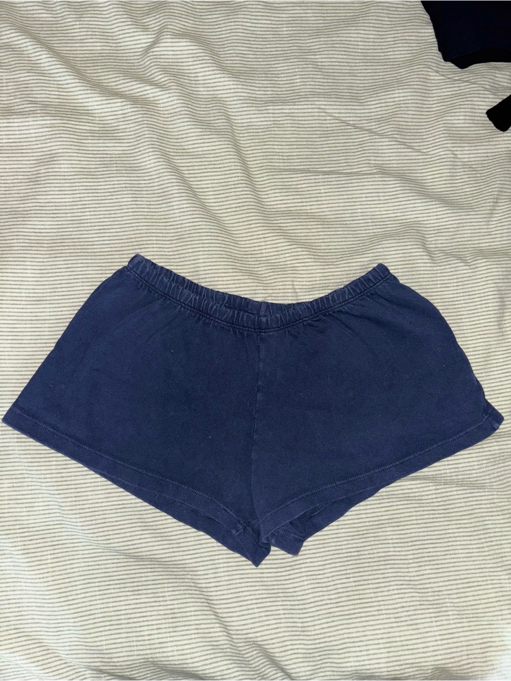 Cotton pyjama shorts in navy blue